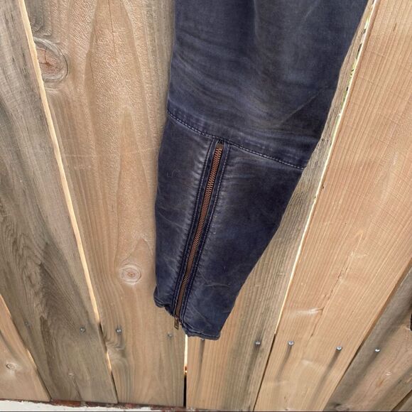 Free People Sueded Sateen Zipper Back Skinny Jeans size 25 - Picture 13 of 13
